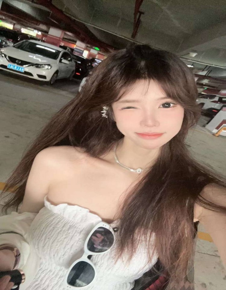 小寡妇在线观看免费播放电视剧,免费高清播放